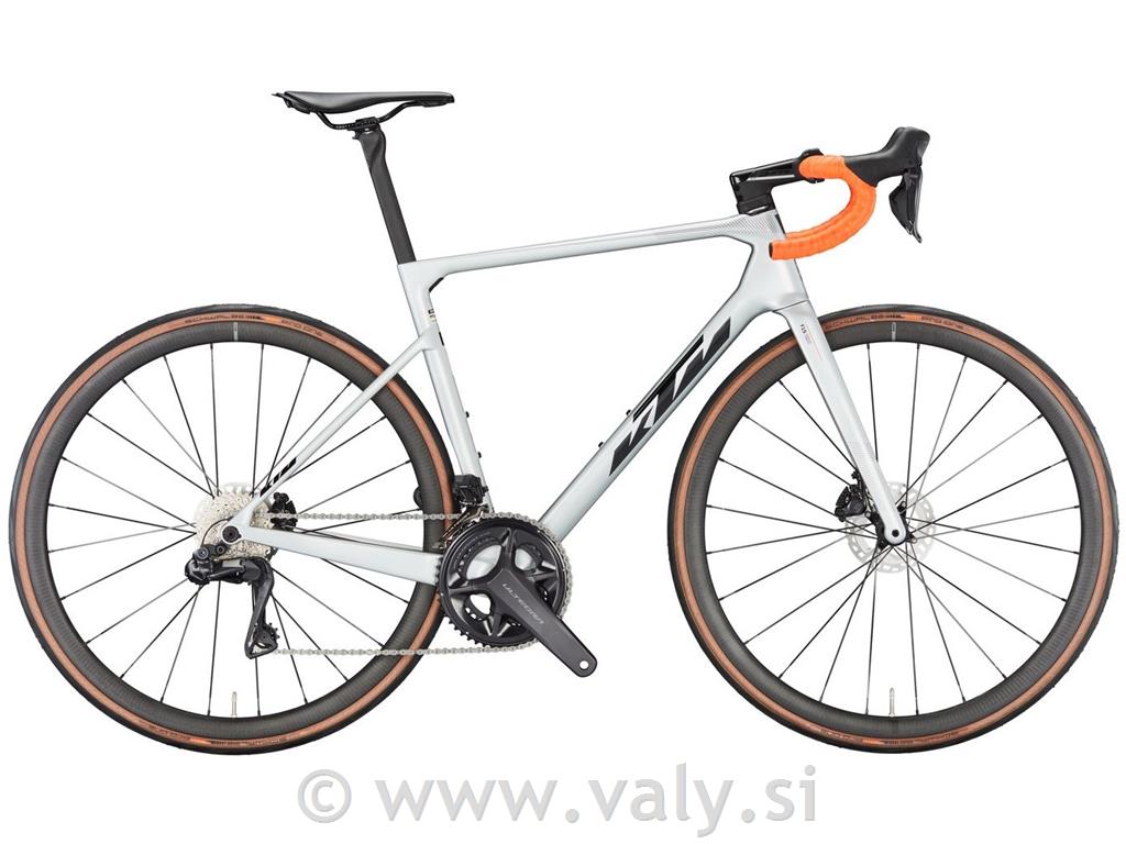 KTM cestno kolo Revelator Alto Master siva - črna