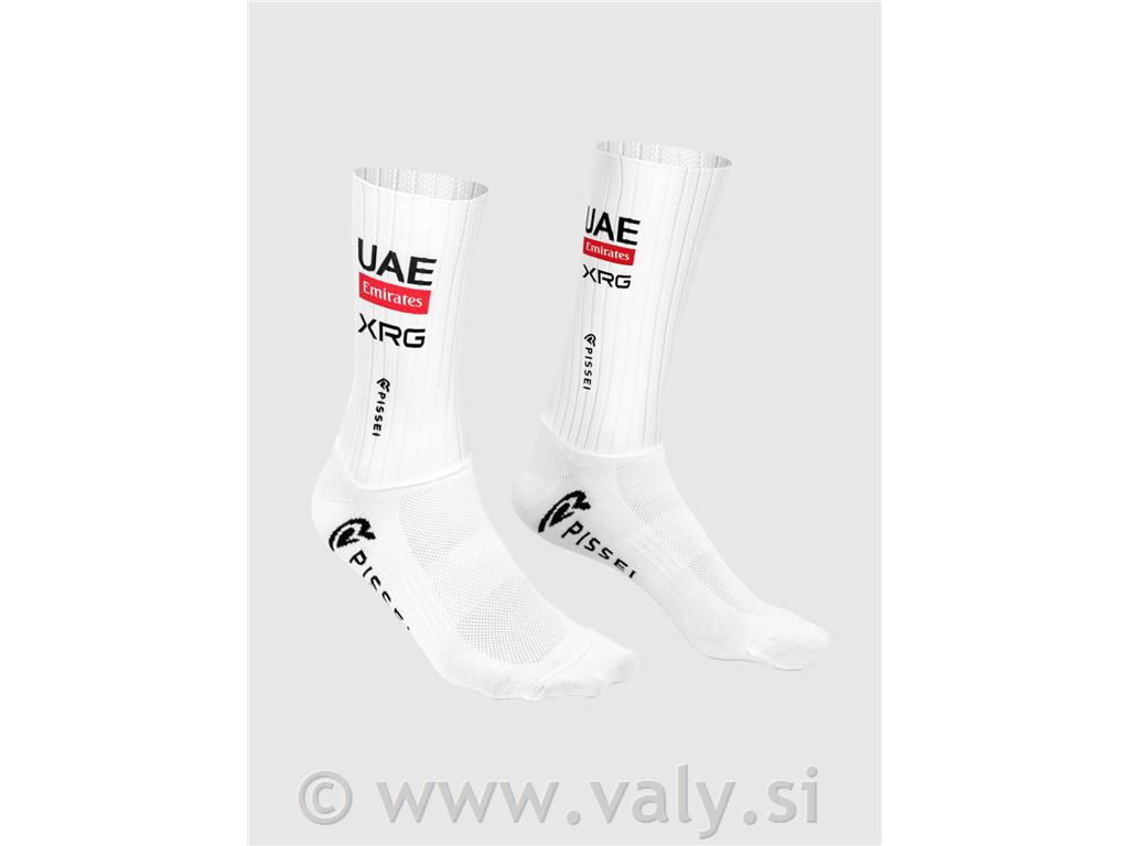 Pissei nogavice UAE TEAM EMIRATES - XRG 2025 AERO SOCKS